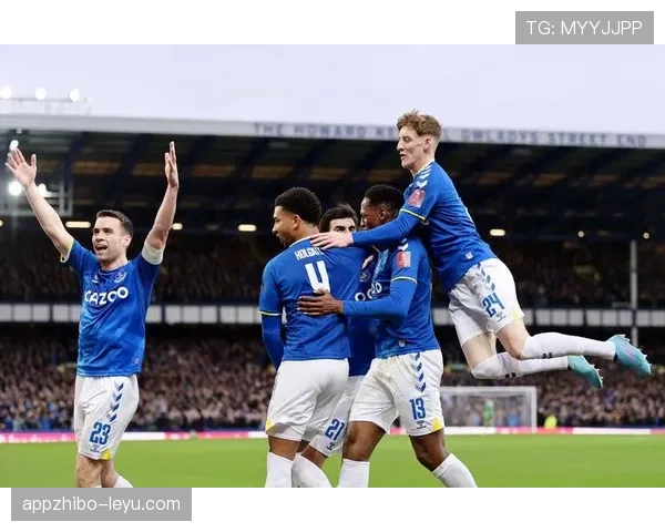 纽卡斯尔联全力出击，新援加盟显著提升球队竞争力