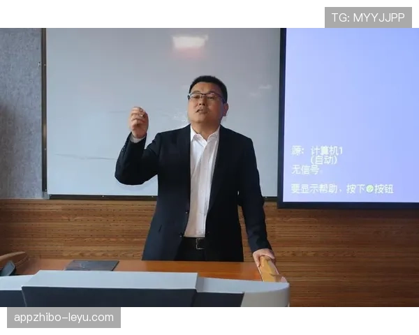 全北现代防守固若金汤，稳步前行再夺关键胜利