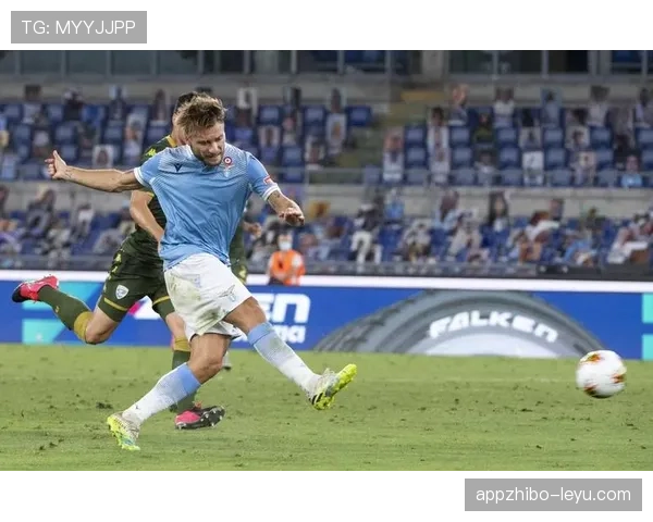 科雷亚拉齐奥表现引热议，今夏转会动向成焦点