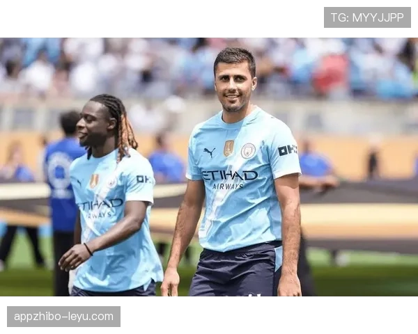 曼城主帅战术革新：灵活阵型与高位压迫显著提升球队竞争力