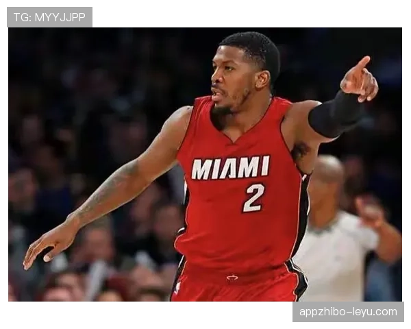 乔·约翰逊无球跑动提升得分稳定性，优于同队锋线伙伴