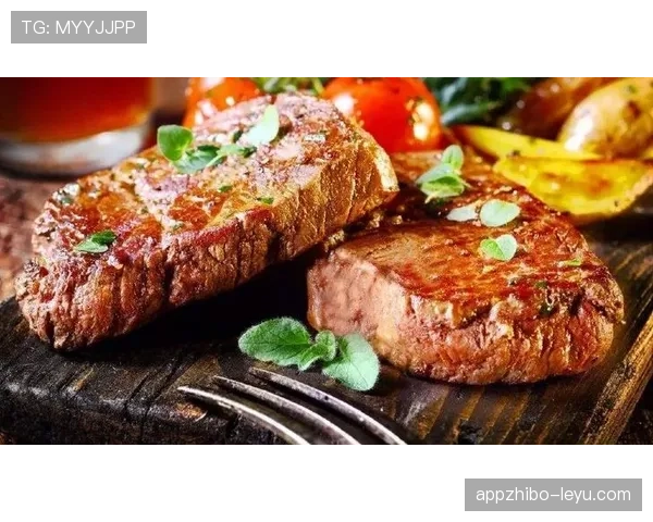 哈兰德这训练强度，怪不得能吃三块牛排还穿得下西装